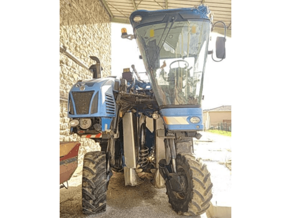 Комбайн виноградозбиральний New Holland VL610 (2008)