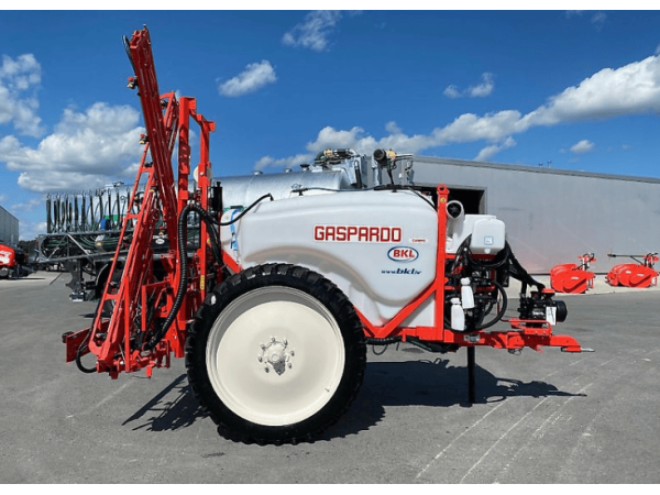 Причіпний обприскувач Gaspardo Campo 2000 (2025)