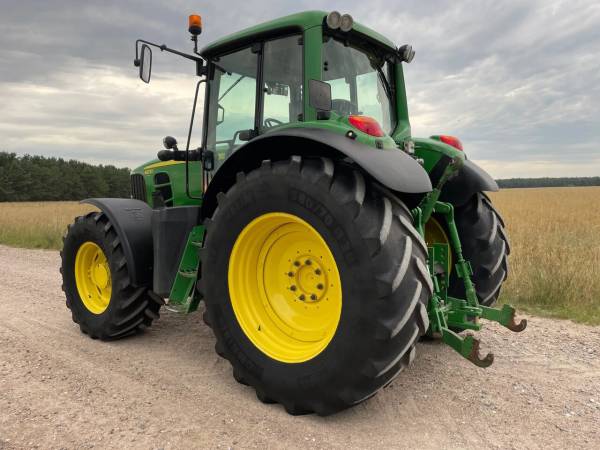 Трактор John Deere 6830 Premium (2012)