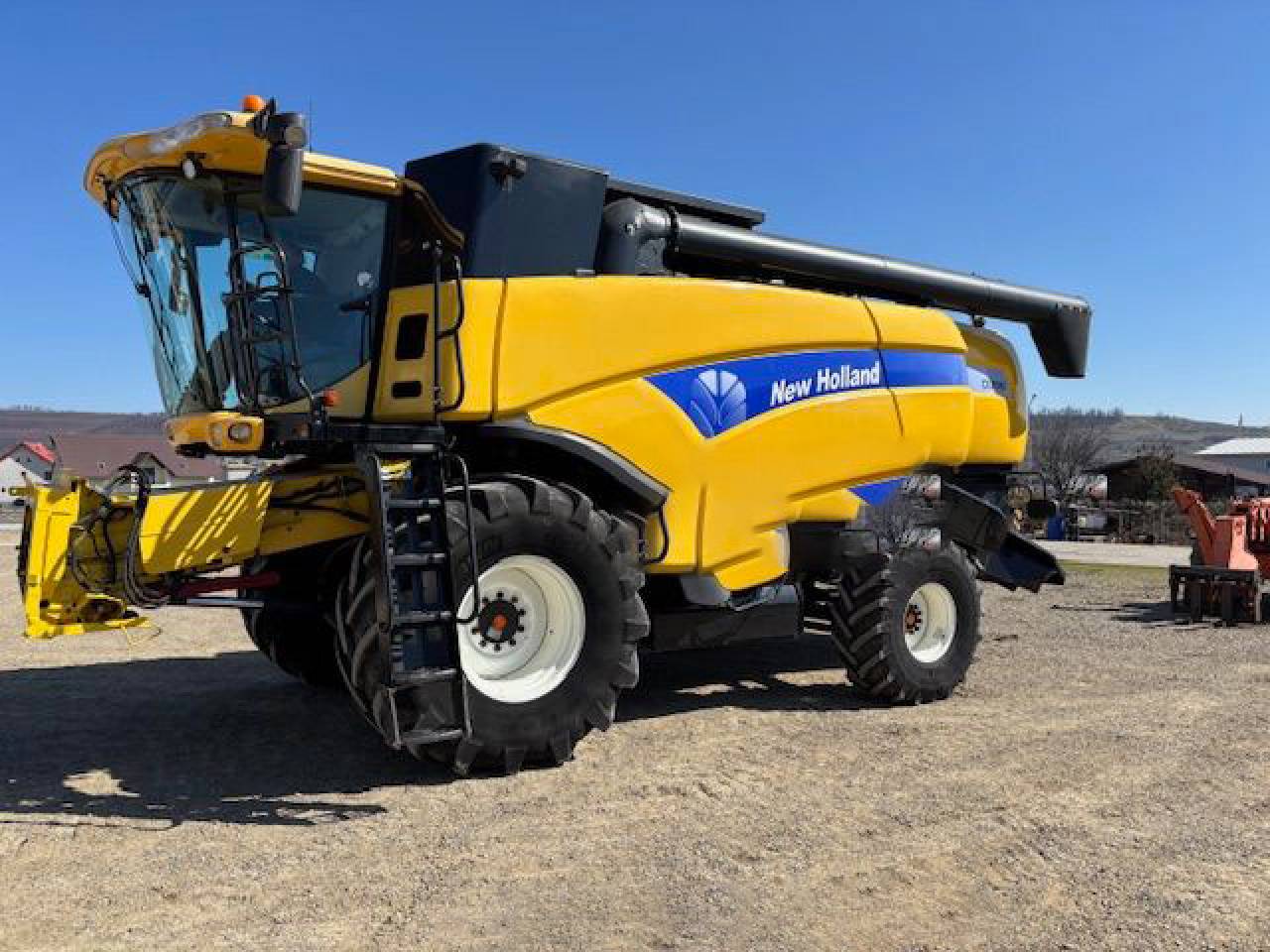 チューイングボーン Комбайн New Holland CX 8080 (2009) - ТриДаАгро - С/Г Техніка з