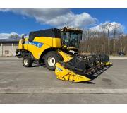 Комбайн New Holland CX 8080