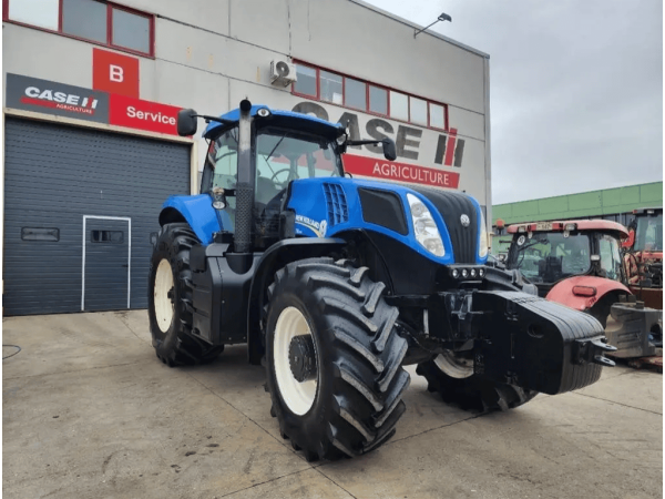 Трактор New Holland T8.300 (2012)