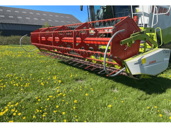 Комбайн Claas Lexion 520 (2008)