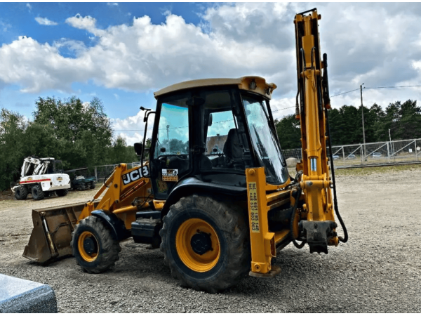 Екскаватор-навантажувач JCB 3CX (2003)