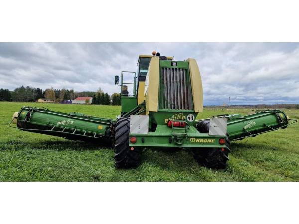 Самохідна косарка Krone Big M II (2008)