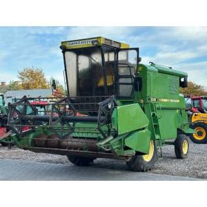 Комбайн John Deere 1042 (1984)