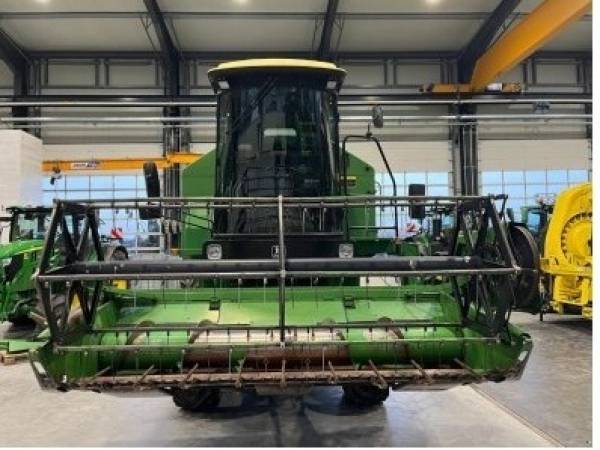 Комбайн John Deere 1052 (1986)