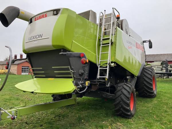 Комбайн Claas Lexion 550 (2008)
