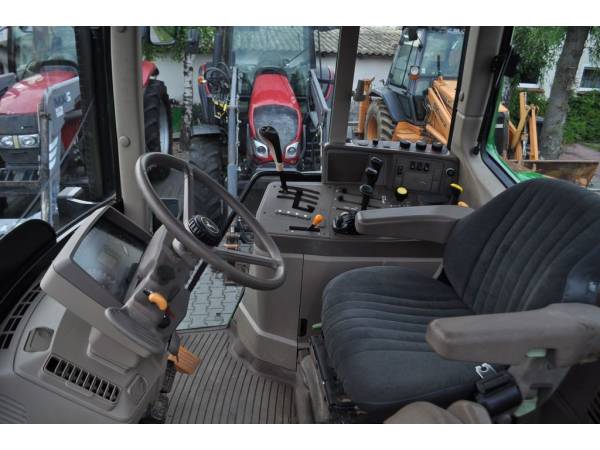 Трактор John Deere 6530 (2009)