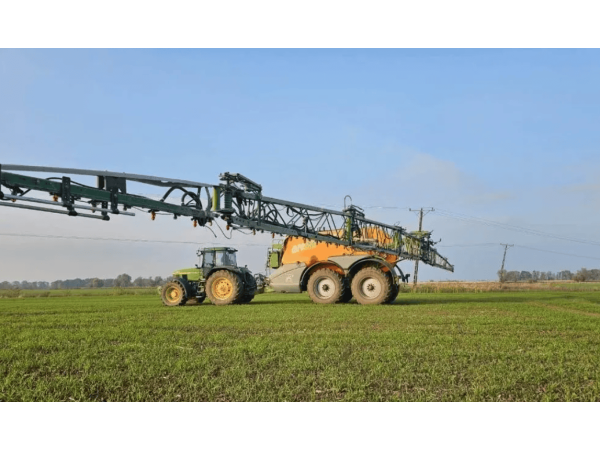 Причіпний обприскувач Amazone UX 11200 (2012)