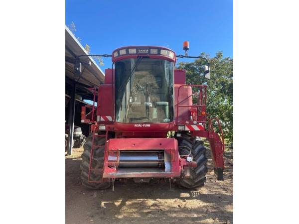 Комбайн Case IH 2366 (2001)