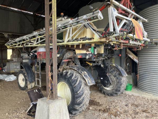 Самохідний обприскувач Spra-Coupe 4640 (2000)