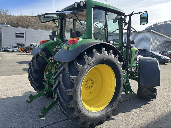 Трактор John Deere 6320 (2003)