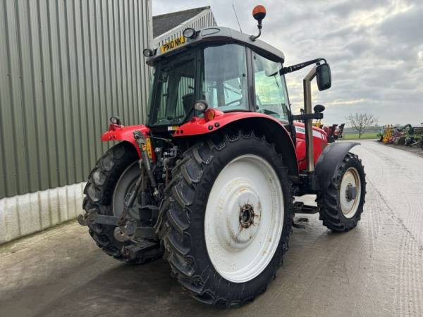Трактор Massey Ferguson 5475 (2010)