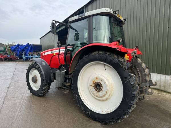Трактор Massey Ferguson 5475 (2010)