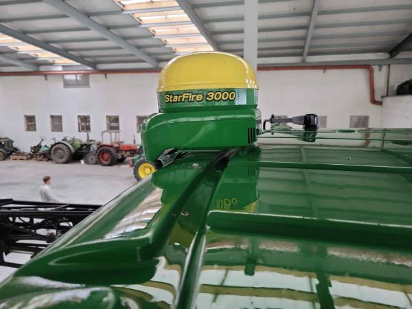 Самохідний обприскувач John Deere 4730 (2013)