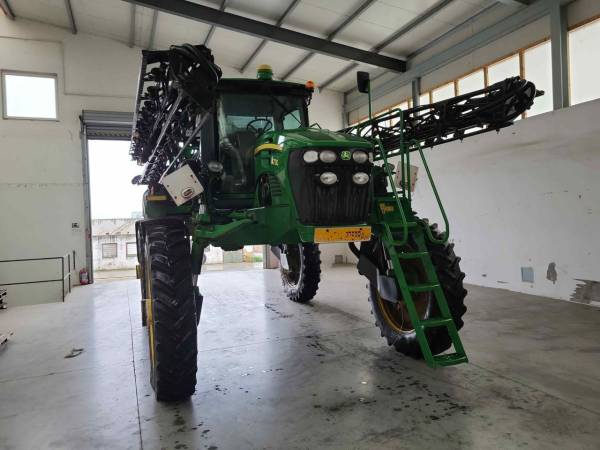 Самохідний обприскувач John Deere 4730 (2013)