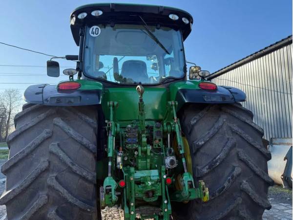 Трактор John Deere 8335R (2013)