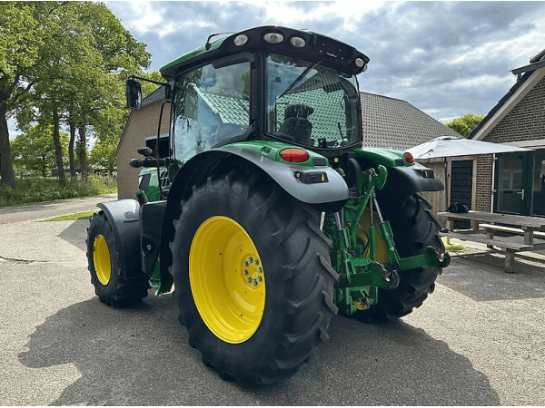 Трактор John Deere 6120R (2016)