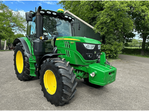 Трактор John Deere 6120R (2016)