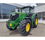 Трактор John Deere 6215R
