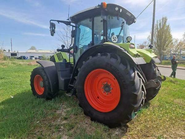 Трактор Claas ARION 650 (2016)