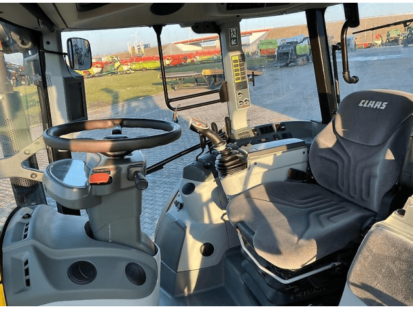 Трактор Claas Arion 420 (2022)