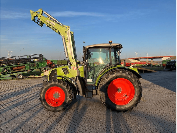 Трактор Claas Arion 420 (2022)
