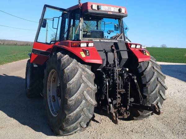 Трактор Case IH 7220 Magnum (1995)