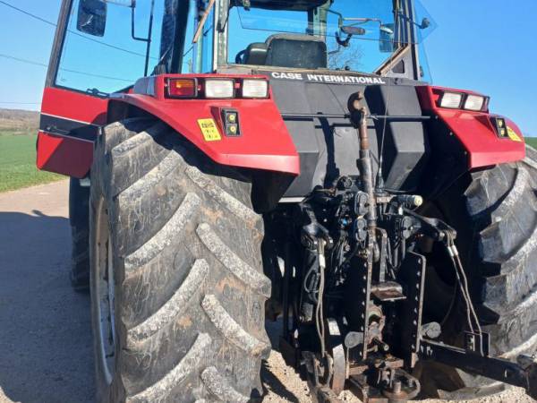 Трактор Case IH 7220 Magnum (1995)