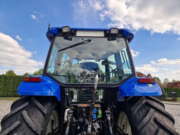 Трактор New Holland TM 120 (2003)