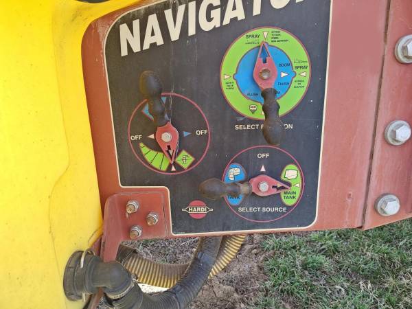 Причіпний обприскувач HARDI NAVIGATOR 1100 