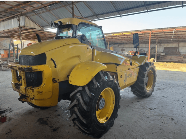 Навантажувач New Holland LM 430 (2001)