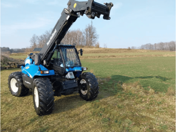 Навантажувач New Holland LM 435A (2006)
