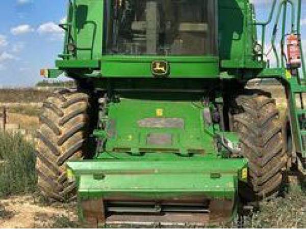 Комбайн John Deere T560i (2008)