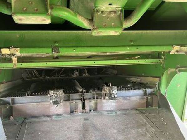 Комбайн John Deere T560i (2008)