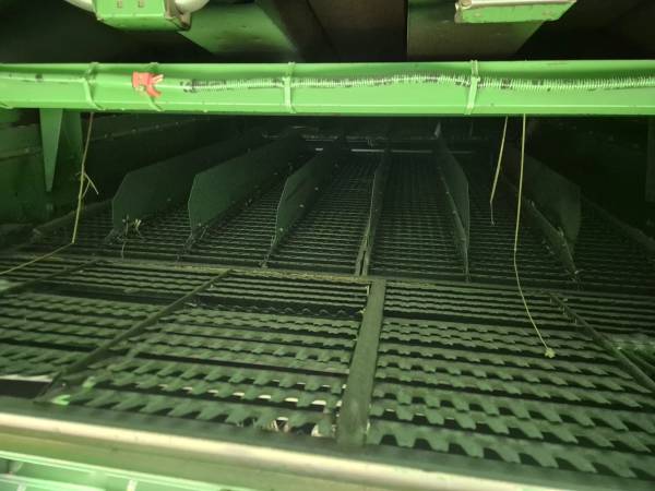 Комбайн John Deere 1177 (1992)