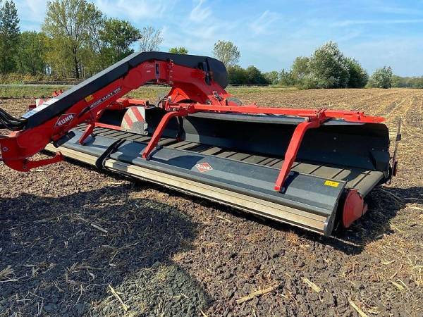 Стрічковий валкоутворювач Kuhn Merge Maxx 950 (2019)