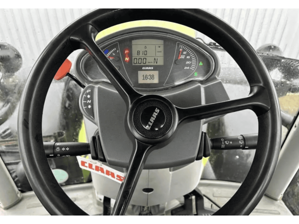 Трактор Claas Axion 930 (2014)