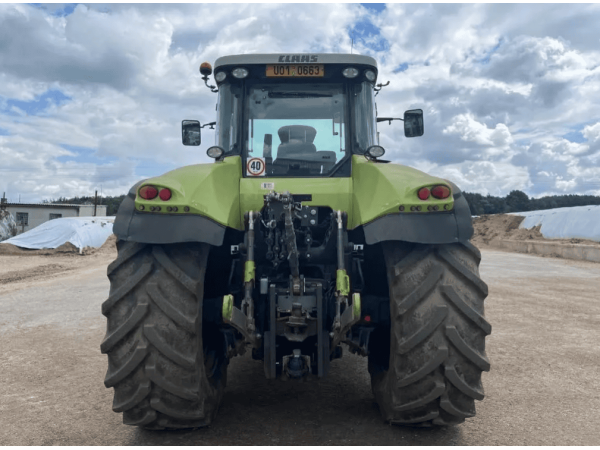 Трактор Claas Axion 840 (2011)