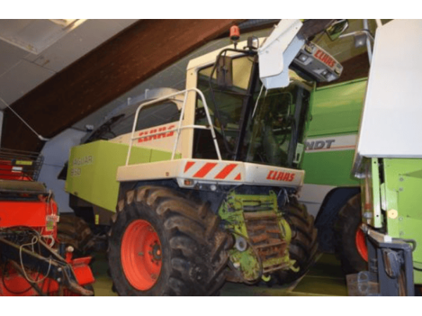 Кормозбиральний комбайн Claas Jaguar 850 (2003)