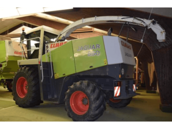 Кормозбиральний комбайн Claas Jaguar 850 (2003)
