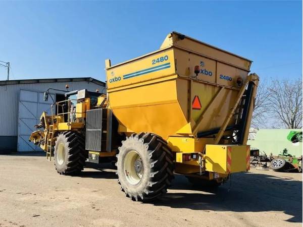 Комбайн Oxbo 2480 (2009)