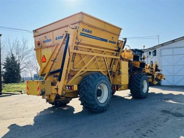 Комбайн Oxbo 2480 (2009)