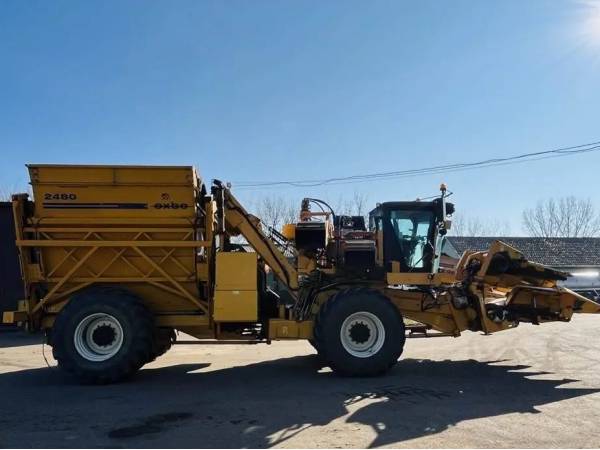 Комбайн Oxbo 2480 (2009)
