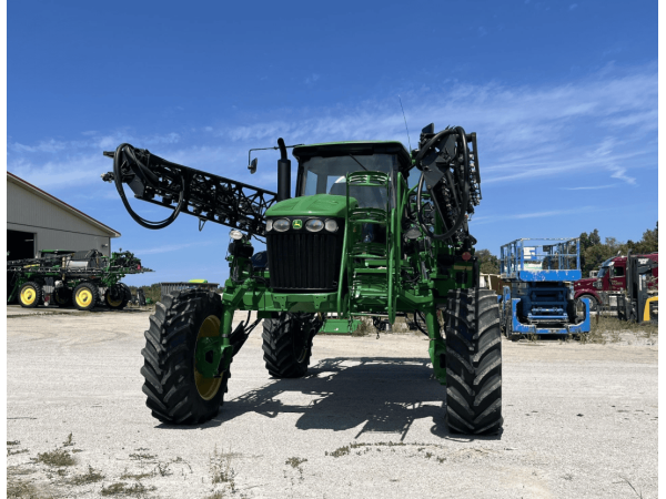 Обприскувач John Deere 4830 (2010)