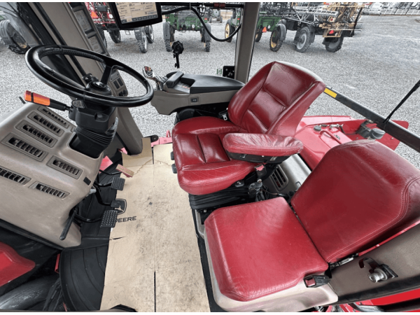 Трактор Case IH Steiger 550 QuadTrac (2012)