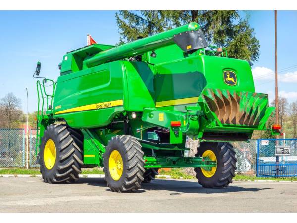 Комбайн John Deere W540 (2008)