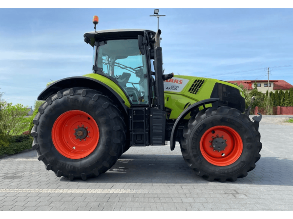 Трактор Claas Axion 820 (2015)