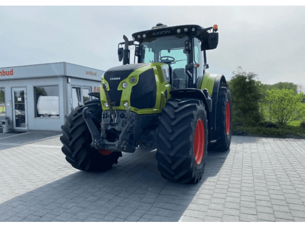Трактор Claas Axion 820 (2015)